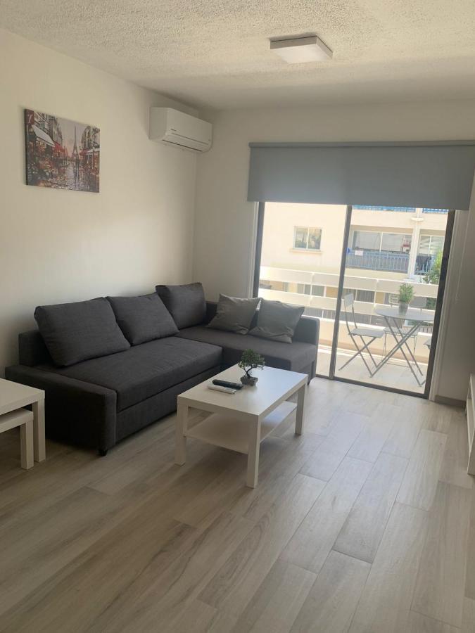 Prestige Worldwide Apartments 圣纳帕 外观 照片